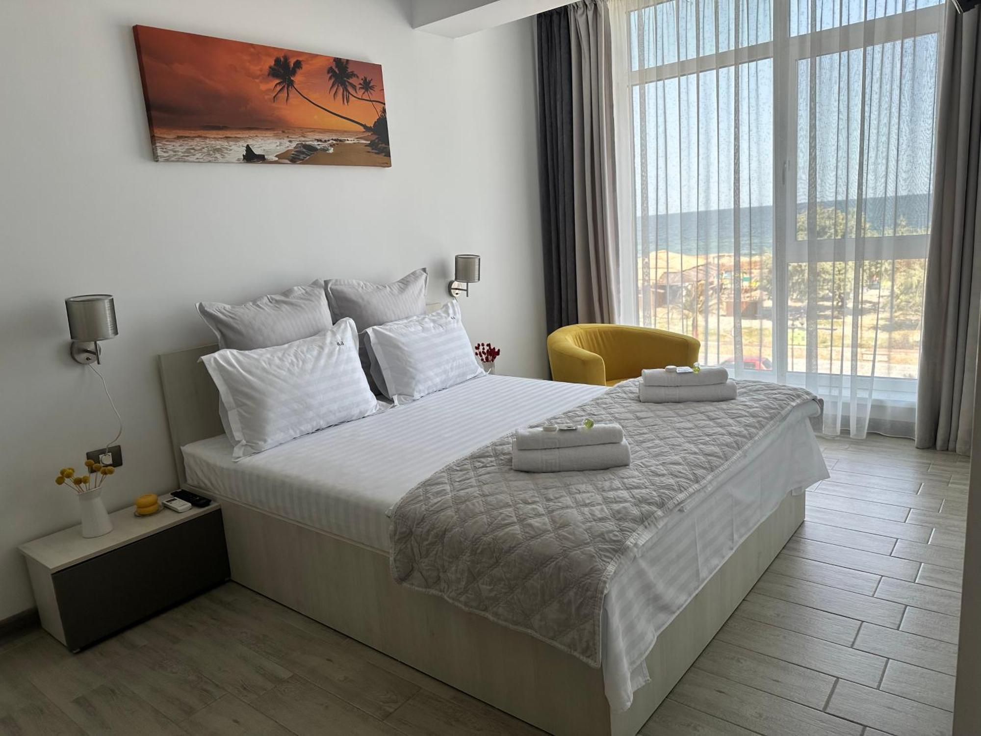 Alfie Mamaia Nord Apartment Navodari Bagian luar foto