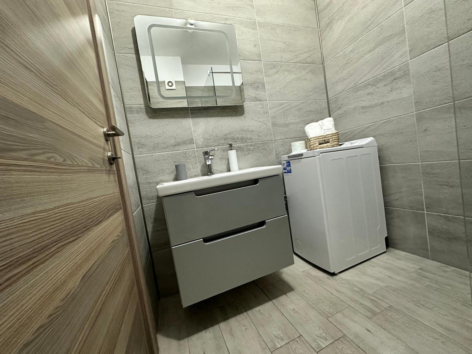 Alfie Mamaia Nord Apartment Navodari Bagian luar foto
