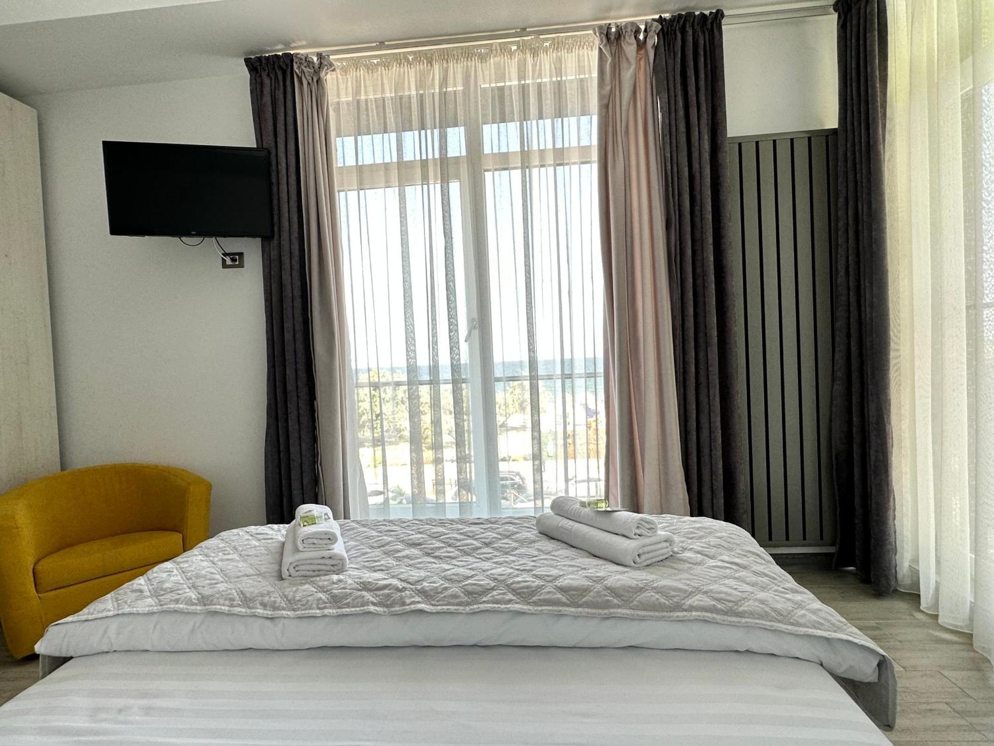 Alfie Mamaia Nord Apartment Navodari Bagian luar foto
